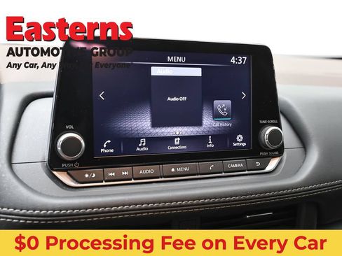 Used 2023 Nissan Rogue S AWD/4WD image 19