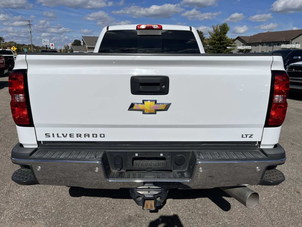 Used 2017 Chevrolet Silverado 2500 LTZ w/ Duramax Plus Package AWD/4WD image 7