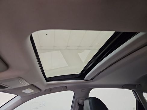 Certified 2024 Honda Civic Touring image 3