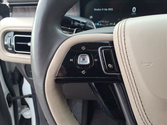 Used 2022 Lincoln Aviator Reserve w/ Equipment Group 201A AWD/4WD image 18