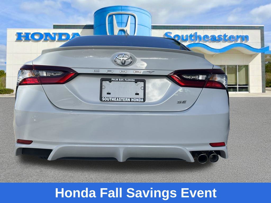 Used 2024 Toyota Camry SE FWD image 8