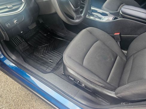 Used 2019 Chevrolet Malibu LT FWD image 26