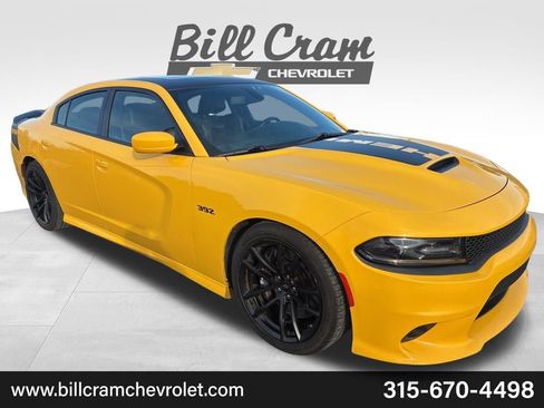 Used 2018 Dodge Charger R/T image 1