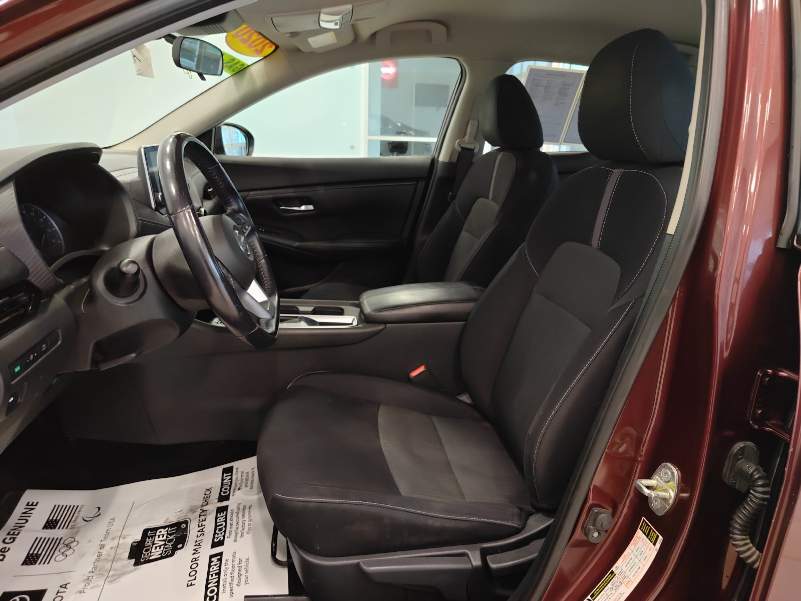 Used 2020 Nissan Sentra SV FWD image 11