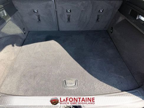 Used 2023 Buick Envision Essence AWD/4WD image 23