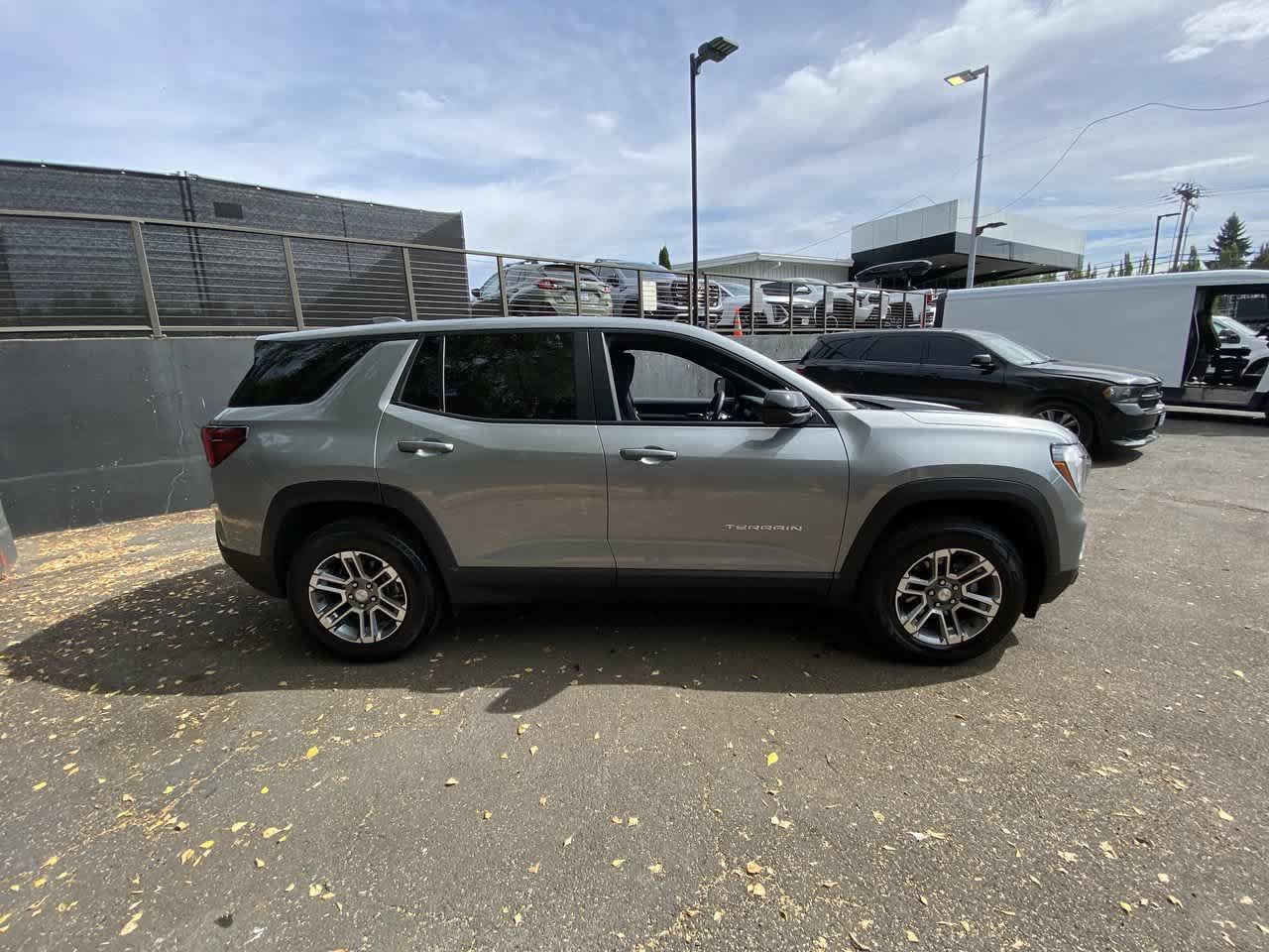 Used 2026 GMC Terrain Elevation AWD/4WD image 7