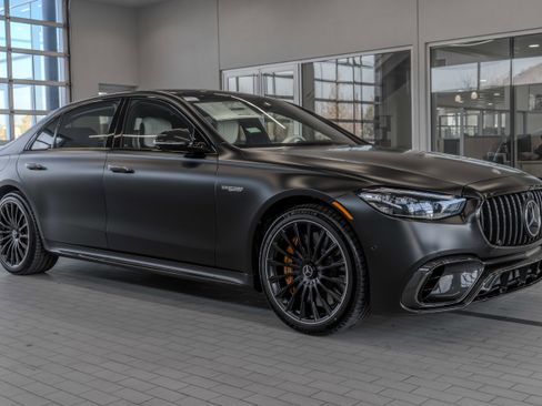 New 2026 Mercedes-Benz S 63 AMG S image 12