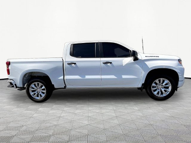 Used 2026 Chevrolet Silverado 1500 Custom RWD image 8