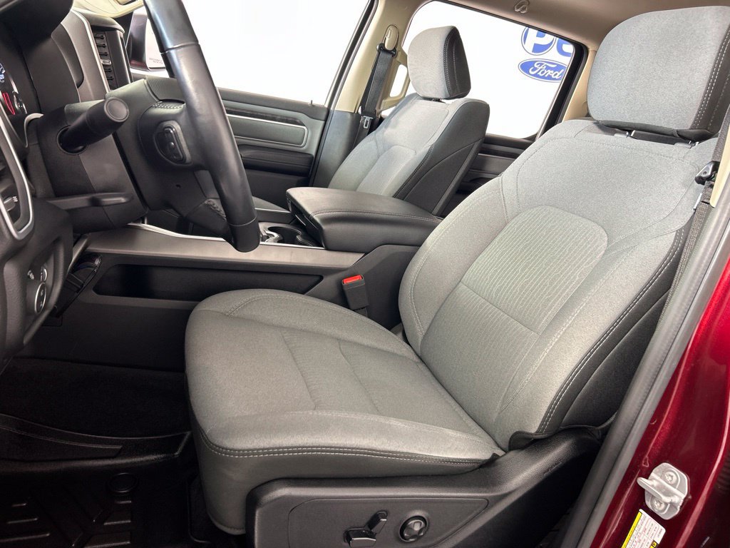 Used 2020 RAM 1500 Big Horn AWD/4WD image 23