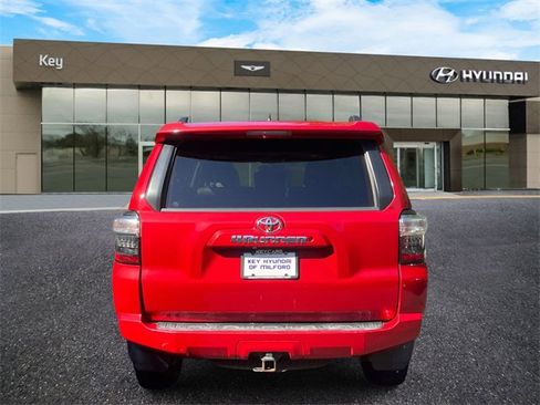Used 2019 Toyota 4Runner Limited image 7