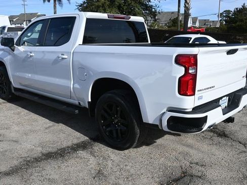 Used 2023 Chevrolet Silverado 1500 RST w/ Z71 Off-Road Package image 3