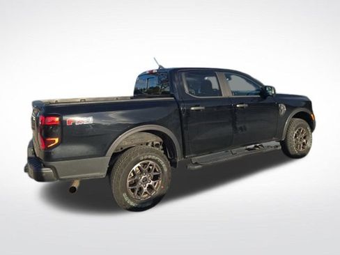 Certified 2024 Ford Ranger XLT AWD/4WD image 3