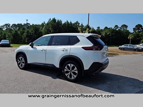 Used 2021 Nissan Rogue SV image 26