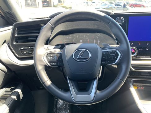 Used 2024 Lexus TX 350 AWD image 18