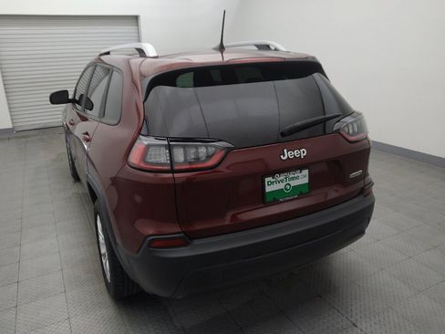 Used 2021 Jeep Cherokee Latitude FWD image 6