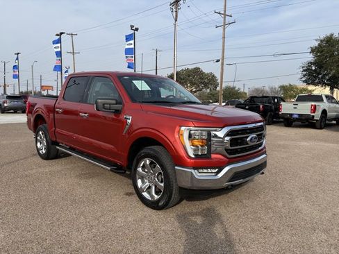 Certified 2023 Ford F150 XLT w/ Equipment Group 302A High image 5