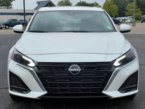 New 2025 Nissan Altima 2.5 SV w/ SV Premium Package image 32