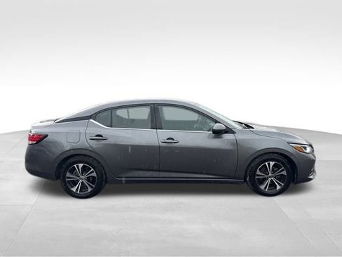 Used 2022 Nissan Sentra SV image 6
