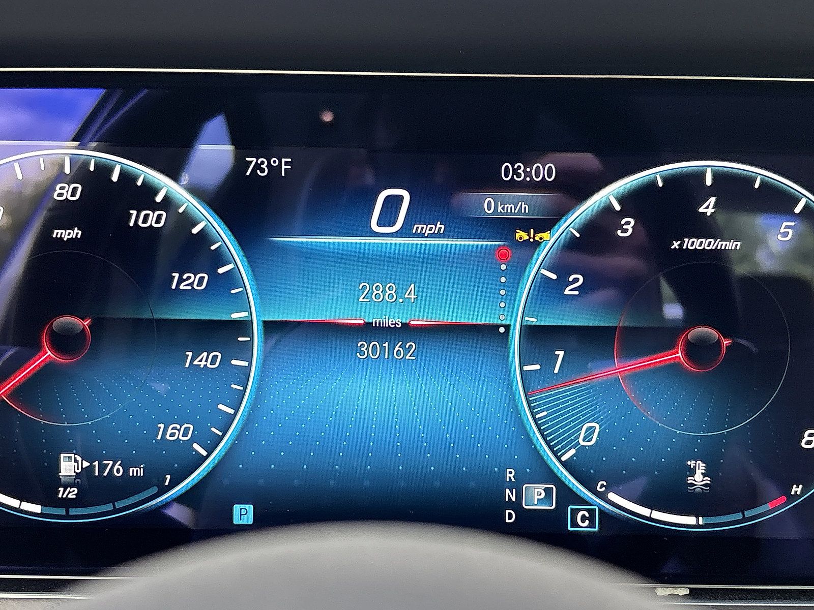 Used 2023 Mercedes-Benz E 350 4MATIC Sedan image 15
