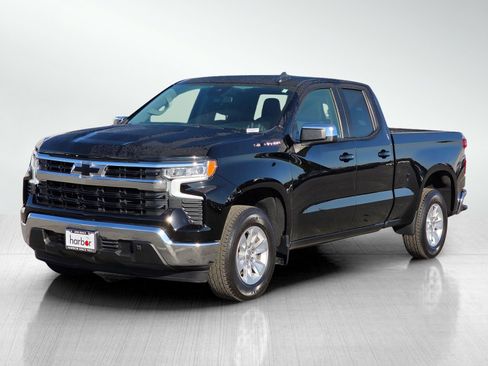 Used 2023 Chevrolet Silverado 1500 LT w/ Protection Package image 3