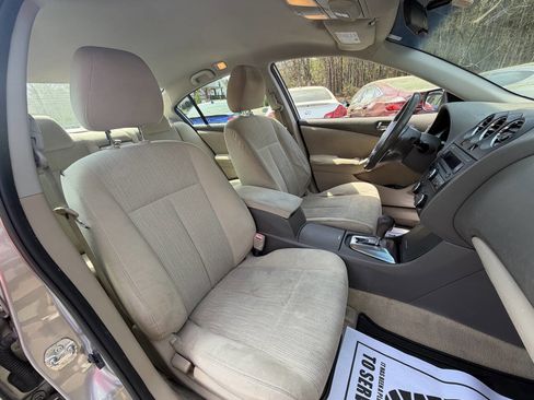Used 2012 Nissan Altima 2.5 S w/ Special Edition Pkg image 17