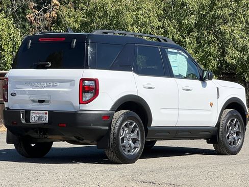 Certified 2021 Ford Bronco Sport Badlands w/ Badlands Package AWD/4WD image 4
