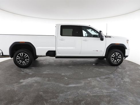 Used 2023 GMC Sierra 2500 AT4 w/ AT4 Premium Plus Package image 14