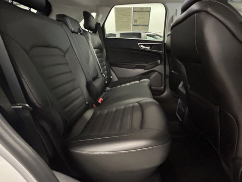 Used 2021 Ford Edge SEL AWD/4WD image 17
