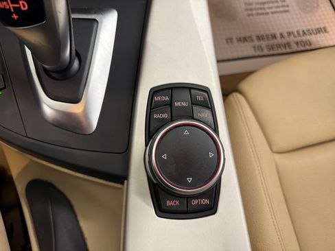 Used 2016 BMW 320i xDrive Sedan AWD/4WD image 22