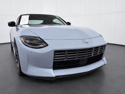 Used 2024 Nissan Z Performance w/ Floor Mat Package RWD image 3