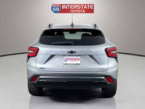 Used 2025 Chevrolet Trax RS w/ Driver Confidence Package FWD image 6