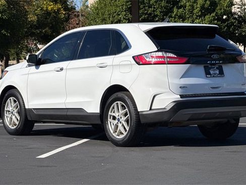 Used 2022 Ford Edge SEL image 8