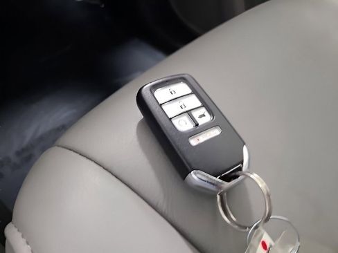Used 2019 Honda Pilot EX-L image 37