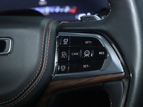 Used 2025 Jeep Grand Cherokee L Summit w/ Advanced Protech Group IV AWD/4WD image 28