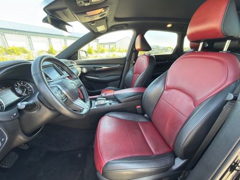 Certified 2025 INFINITI QX50 Sport AWD/4WD image 9