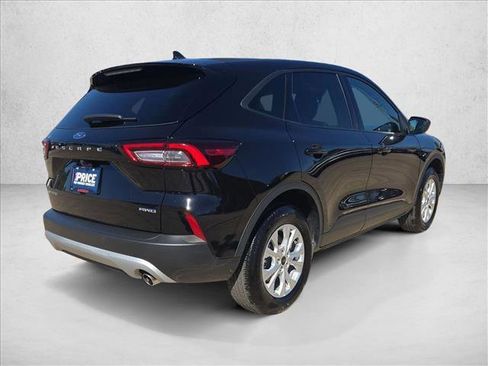 Used 2025 Ford Escape Active AWD/4WD image 5