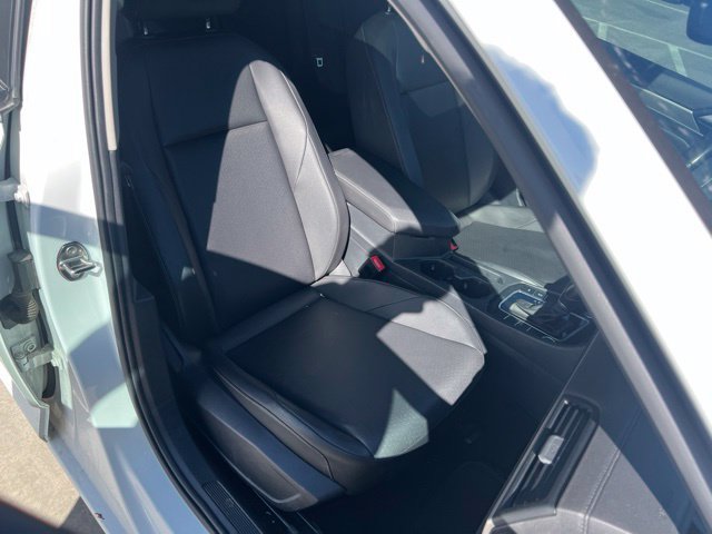 Used 2019 Volkswagen Jetta SE w/ Cold Weather Package FWD image 27