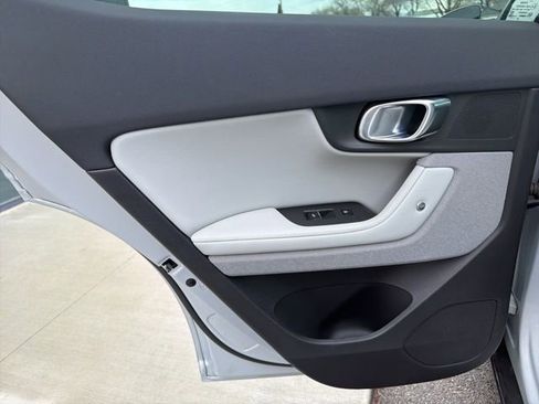 Used 2023 Polestar Polestar 2 image 19