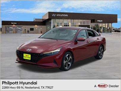 Used 2023 Hyundai Elantra SEL w/ Convenience Package