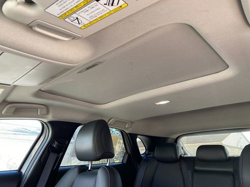 Used 2023 MAZDA CX-30 AWD 2.5 S w/ Premium Package image 24