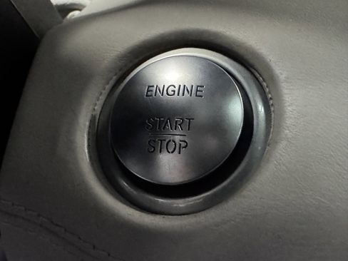 Used 2016 Mercedes-Benz S 550 4MATIC Coupe image 34