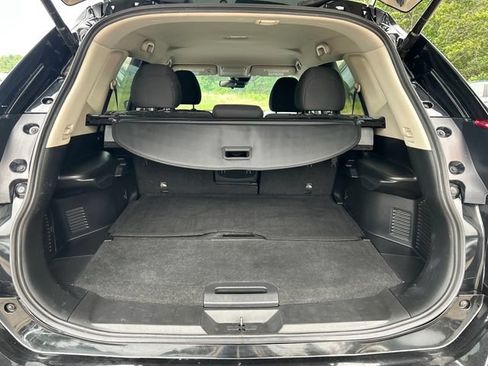 Used 2019 Nissan Rogue SV AWD/4WD image 20