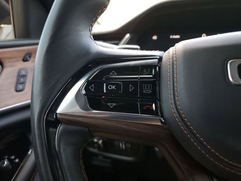 Certified 2023 Jeep Grand Cherokee L Summit w/ Luxury Tech Group V image 29