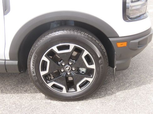 Used 2024 Ford Bronco Sport Outer Banks AWD/4WD image 9