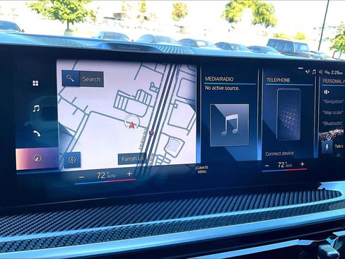 Used 2023 BMW X7 M60i w/ Executive Package image 32