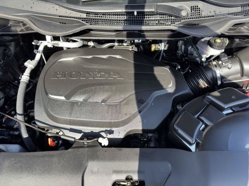 Used 2025 Honda Odyssey EX-L image 39