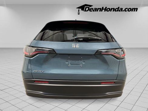New 2026 Honda HR-V LX image 4