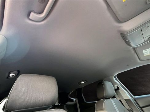 Used 2024 Chevrolet Blazer LT image 11