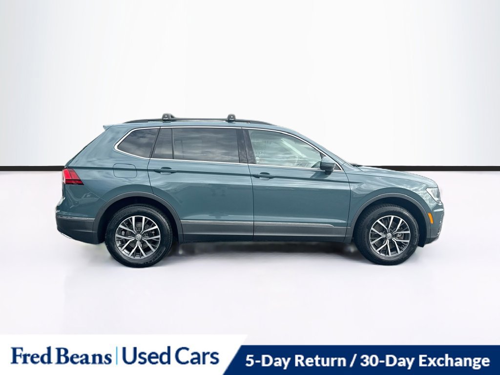 Used 2020 Volkswagen Tiguan SE w/ Panoramic Sunroof Package AWD/4WD image 10