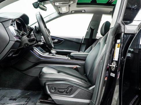 Used 2023 Audi Q8 Prestige image 39